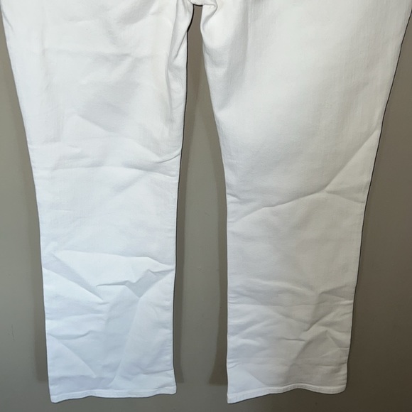 Madewell white mid-rise kick out jeans - Picture 11 of 12